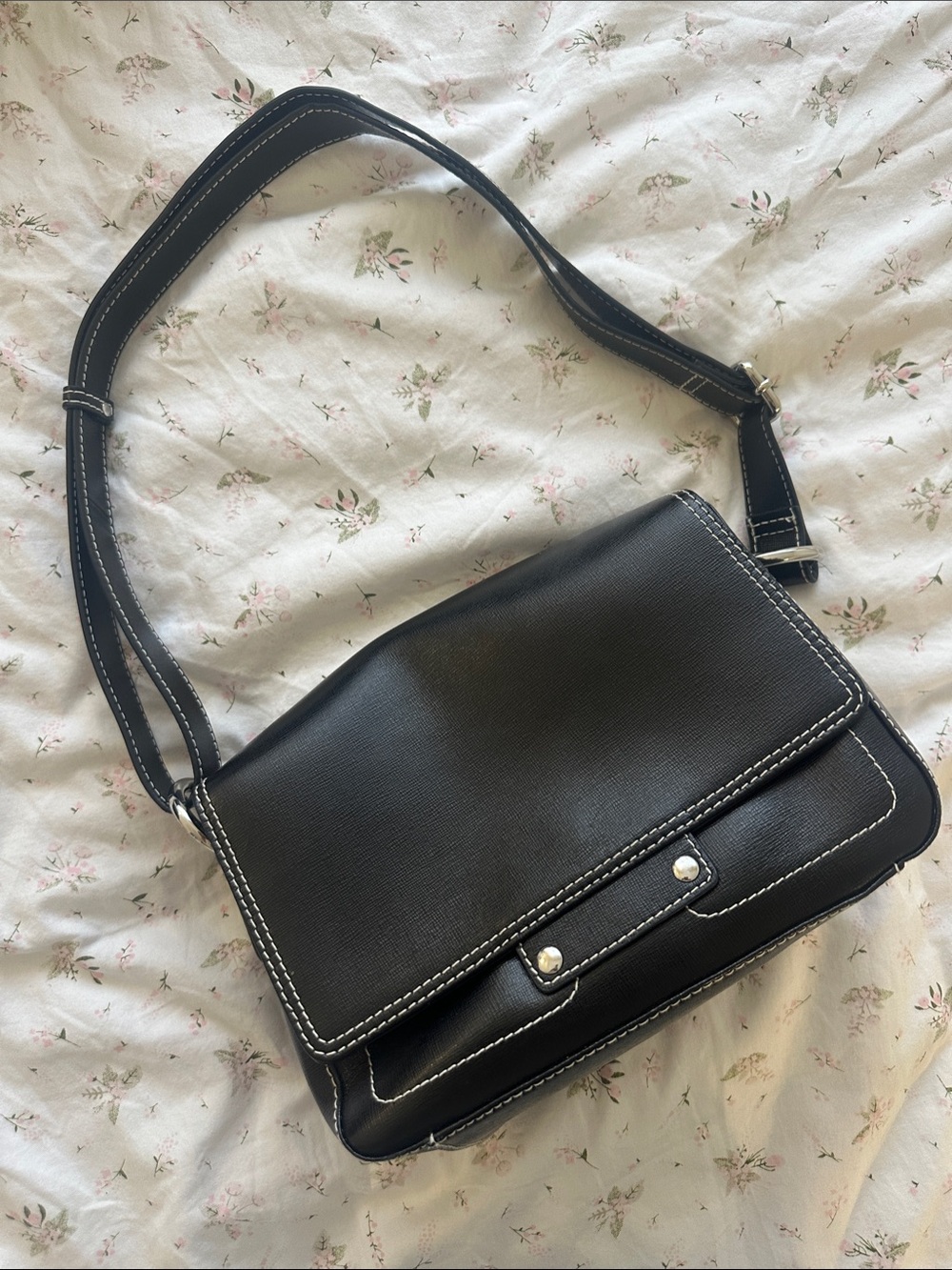 Nunoo Honey bag leather